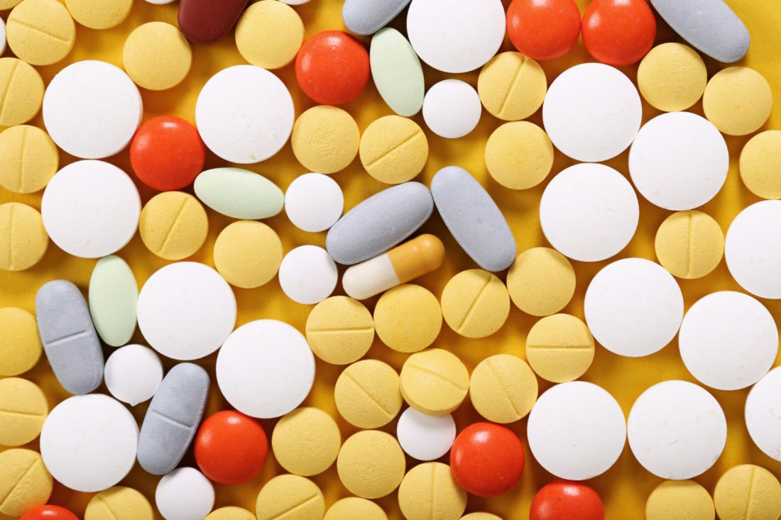 Farmacja w Polsce: Przewodnik po rynku leków i farmaceutyków